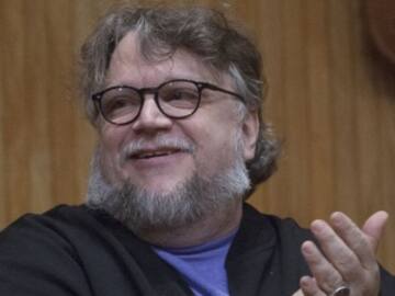 Youtuber de 8 años entrevista a Guillermo del Toro