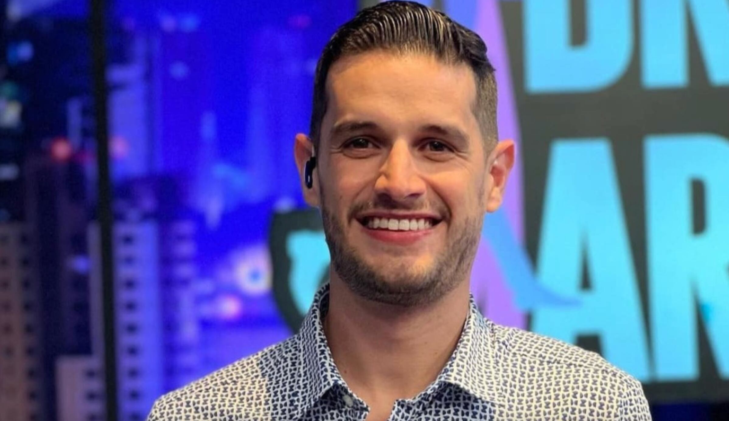 Adrián Marcelo habla mal de Belinda