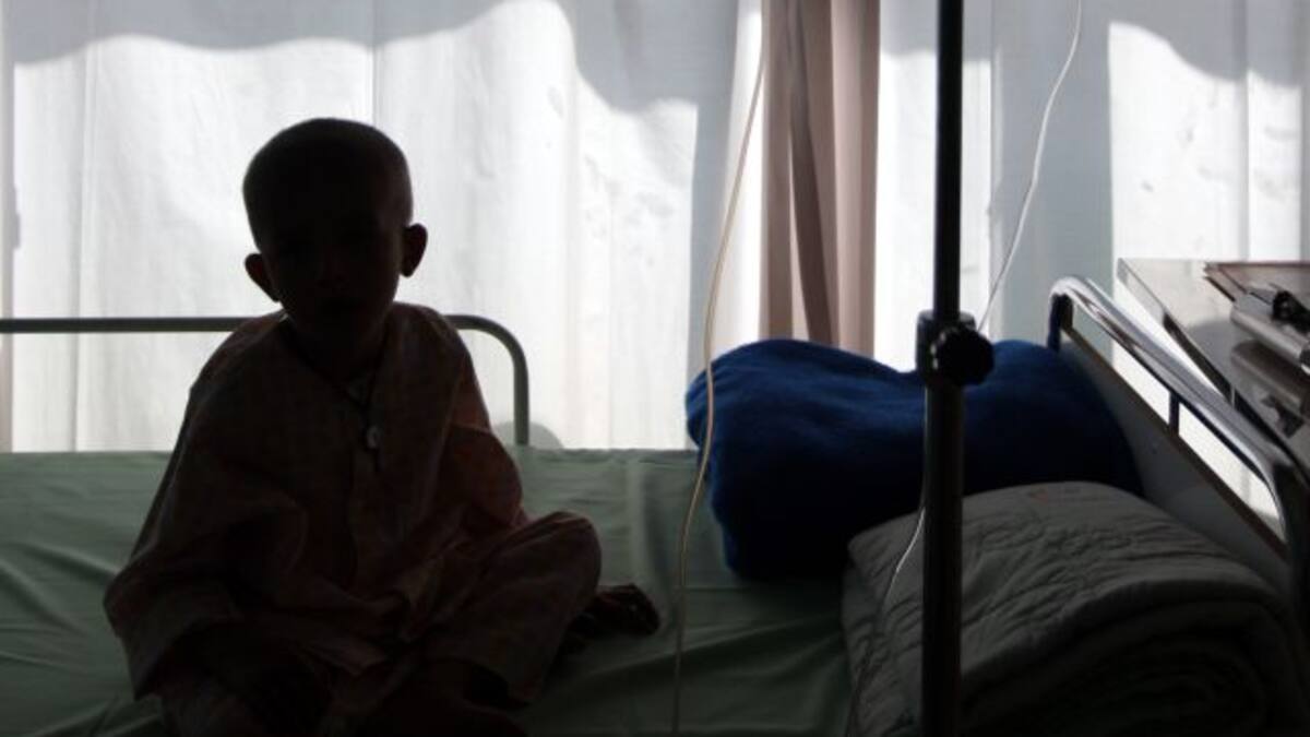 Familia rifa su casa para pagar el tratamiento de su hijo con cáncer