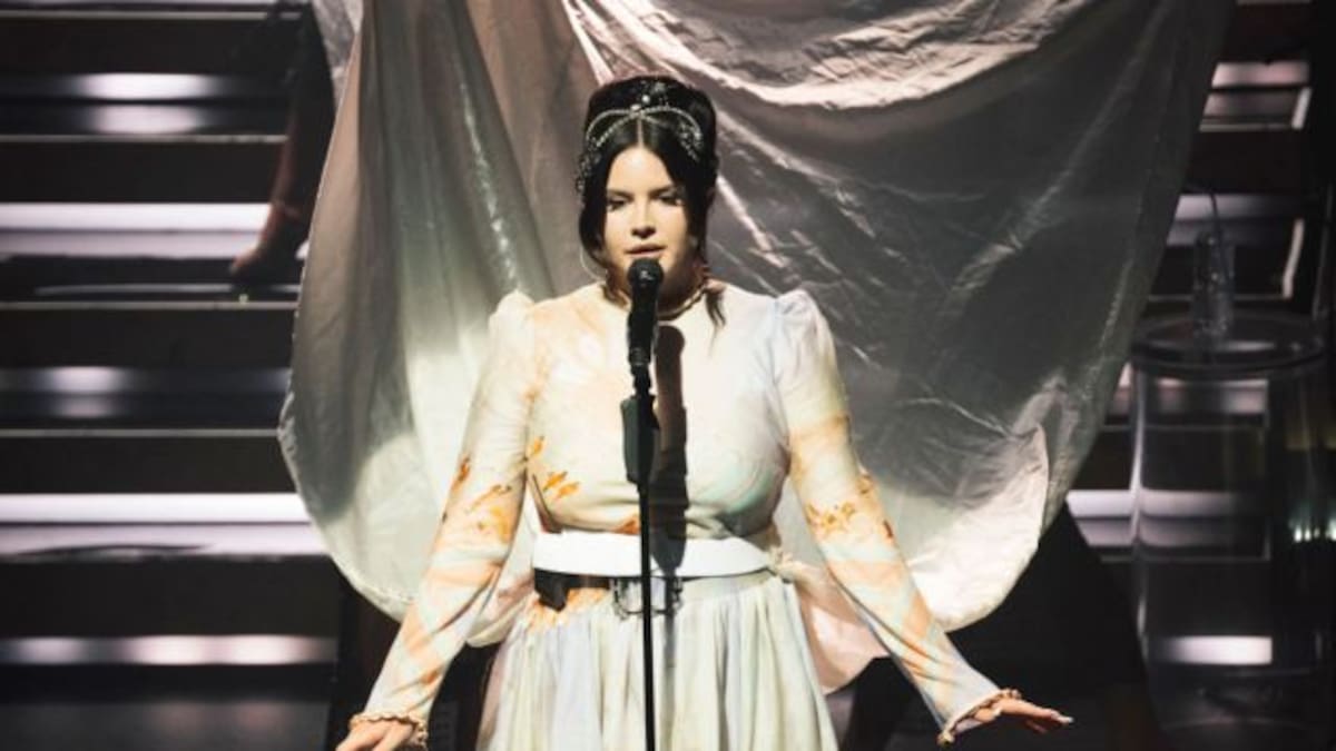 ¿Lana del Rey es una bruja? Esto ocurrió en el concierto que dio en el Foro Sol