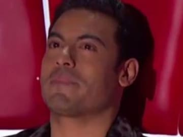 Carlos Rivera rompe en llanto al recordar a Hiromi