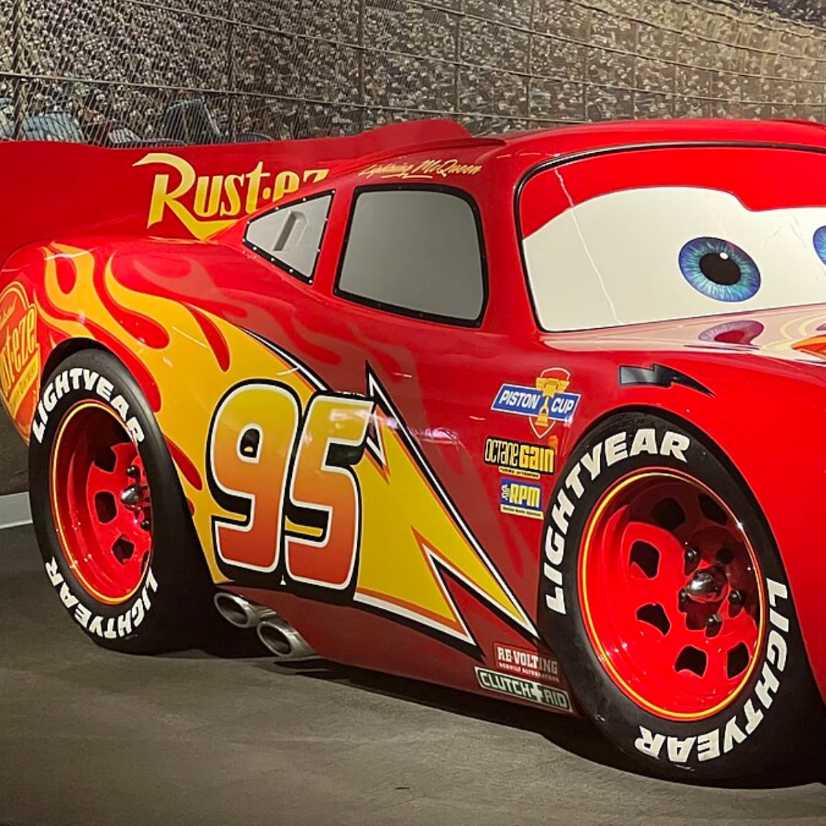 La palomera de Rayo McQueen por los 20 años de Cars causa furor: esto es lo que se sabe sobre su llegada a México, cuánto cuesta y dónde la puedes conseguir