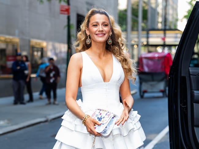 Blake Lively is seen in Midtown (Photo by TheStewartofNY/GC Images)