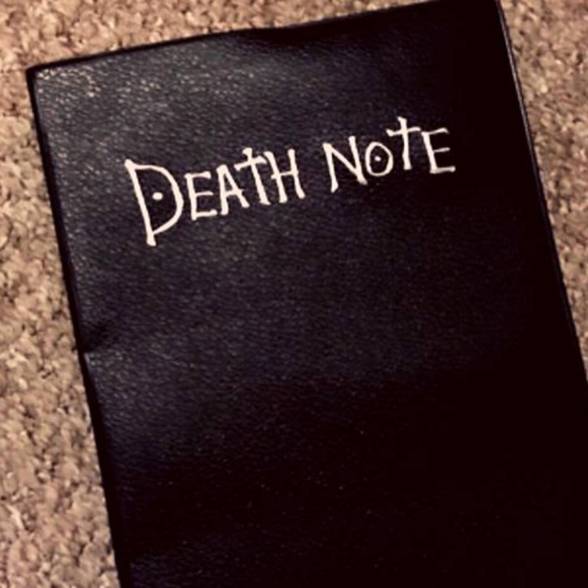 Death Note encontrada en una escuela causa pánico