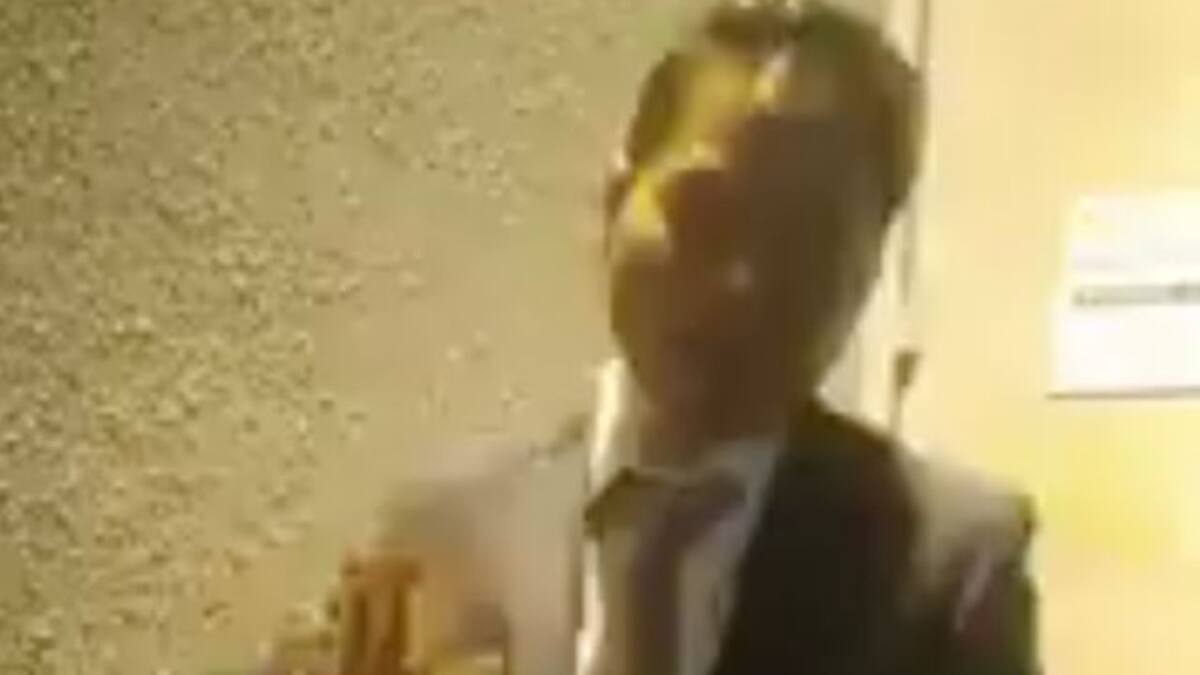 Este conductor del metro venía hasta el cuete
