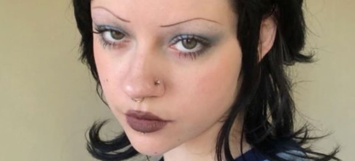Tendencia cejas delgadas