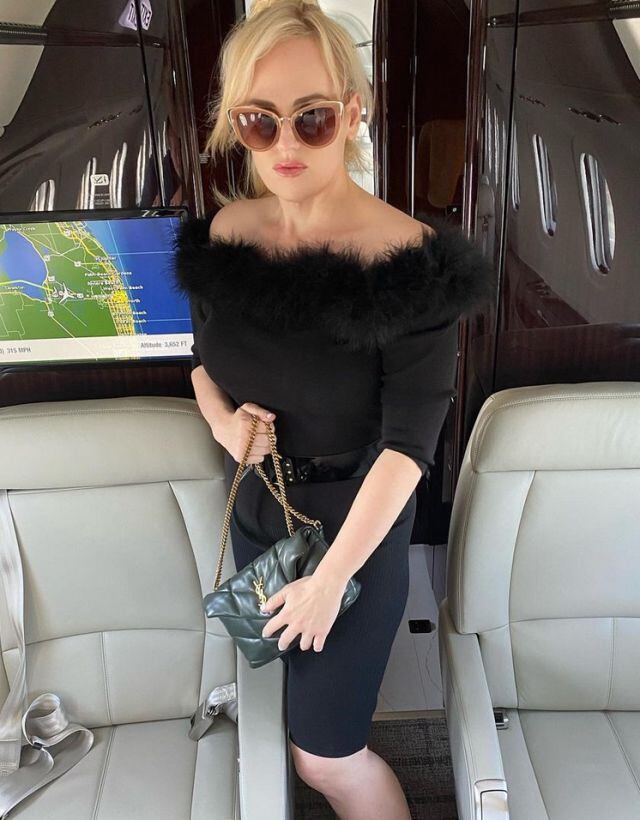 Rebel Wilson sigue sorprendiendo con su pérdida de peso