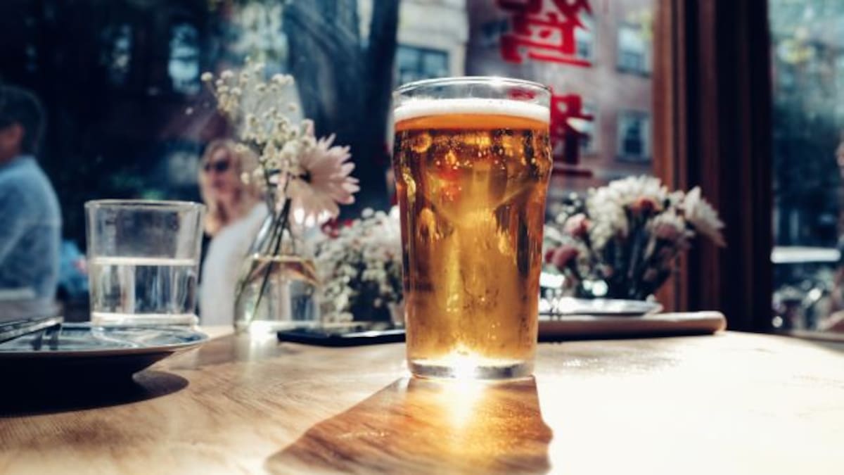 La cerveza funciona mejor que una crema antiarrugas