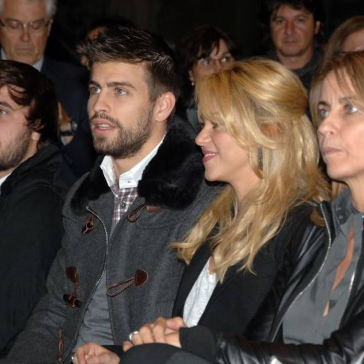 Él es Marc, el hermano menor de 31 años de Gerard Piqué que trabaja en su empresa
