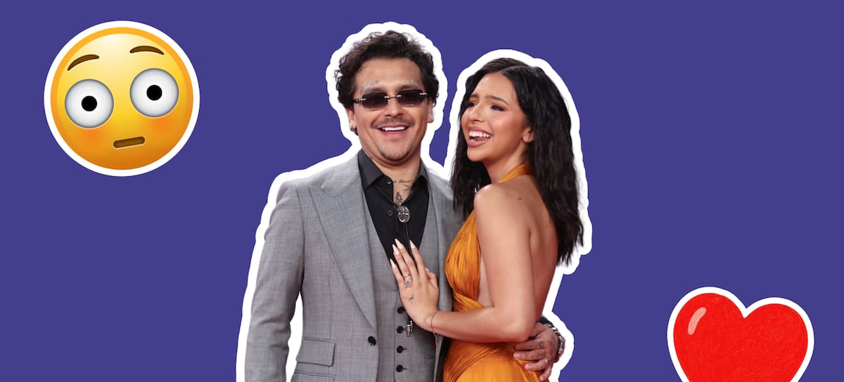 La pareja protagonizó un romántico momento durante los ensayos de Premios Juventud