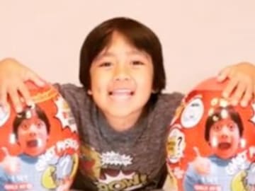 Él es el YouTuber más pequeño y mejor pagado