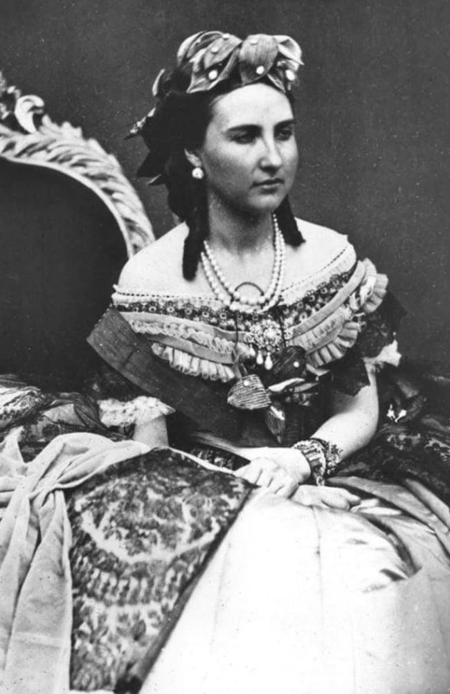 Belinda usó las joyas originales de Carlota de Habsburgo