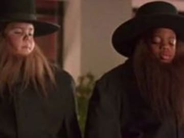 INTENTAN COLARSE AL CINE A VER BLACK PANTHER CON UN PECULIAR DISFRAZ