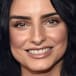 Aislinn Derbez ve a Mauricio Ochmann como un hermano