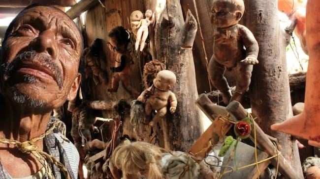 Don Julián Santana Barrera dueño fundador de la Isla de las Muñecas