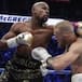 Mayweather se impuso en el choque de disciplinas