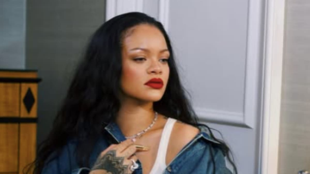 Rihanna es vista en un estudio de grabación ¿se aproxima su regreso a la música?