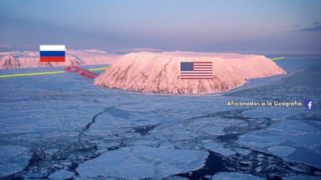Islas Diómedes. En invierno las aguas se congelan y puedes cruzar de Estados Unidos a Rusia caminando en solo 20 minutos