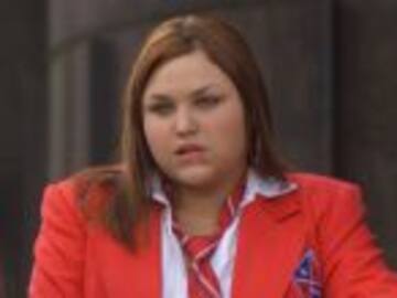 Actriz de Rebelde sorprende con fotos en traje de baño