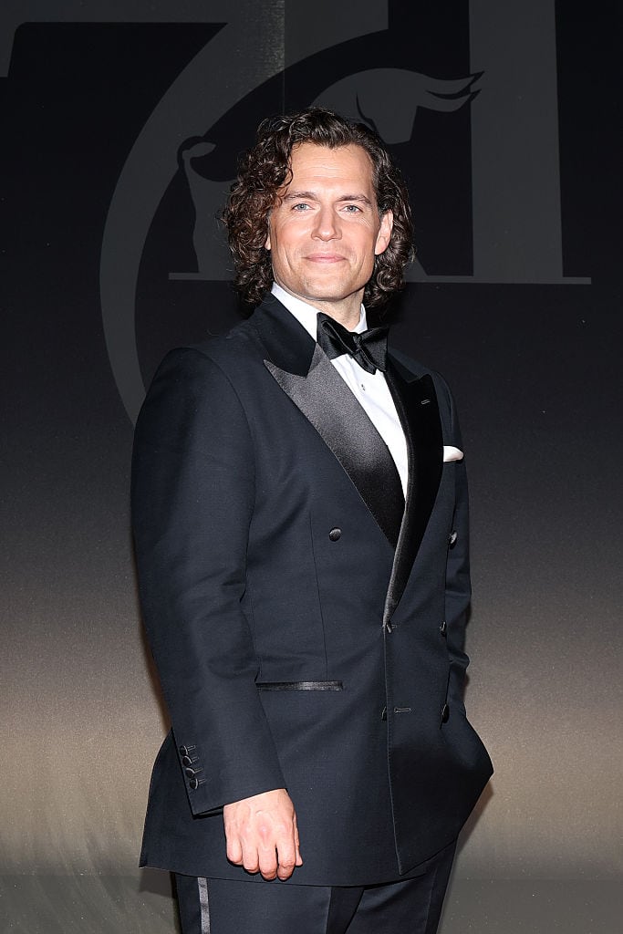 Henry cavill nuevo look