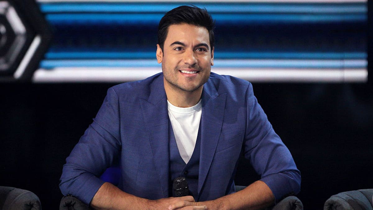 Filtran romances que Carlos Rivera habría tenido con hombres