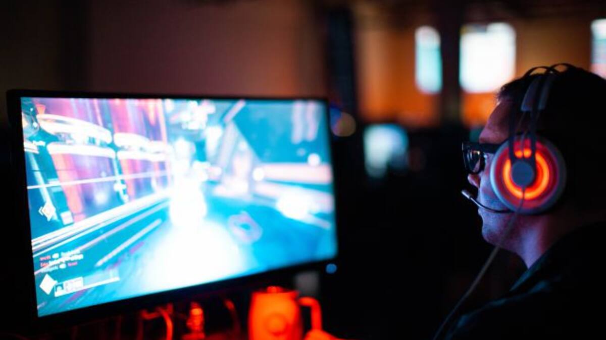 Le salva la vida a su amigo mientras jugaban online