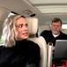 Capitana Marvel y Nick Fury mienten y se pedorrean en carpool