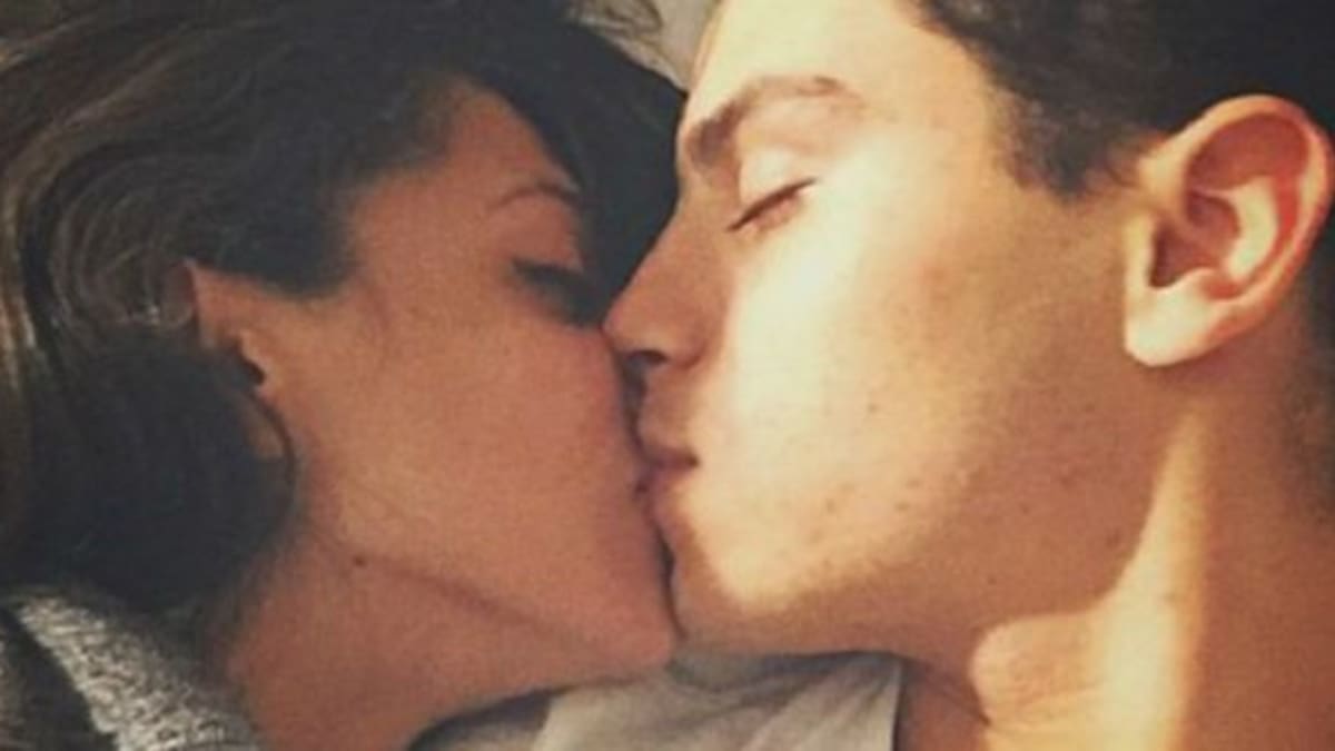 Era una simple fan y ahora es su novia