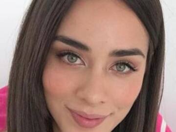 Esmeralda Pimentel sorprende a sus fans con foto en lencería