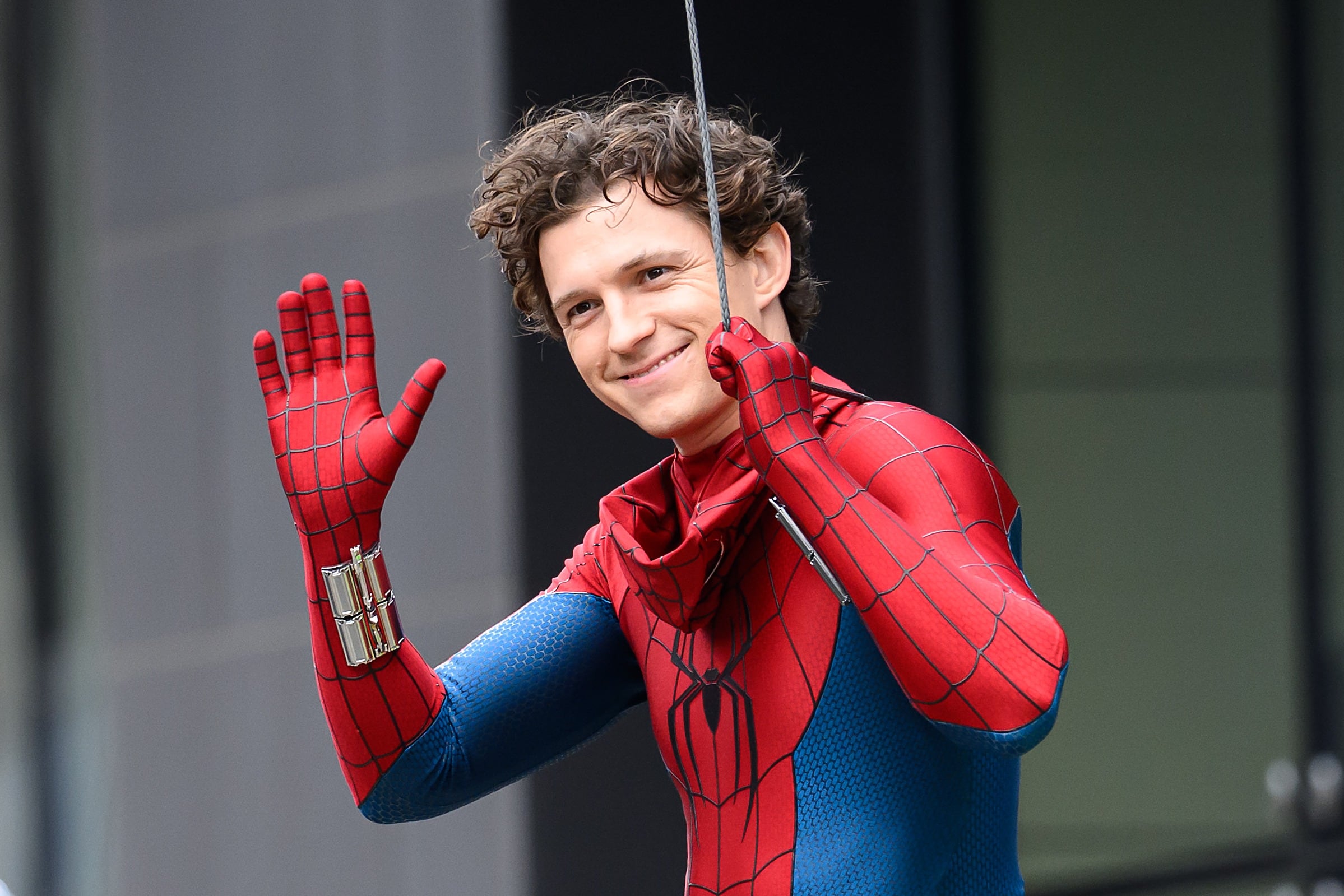 CL - Tom Holland