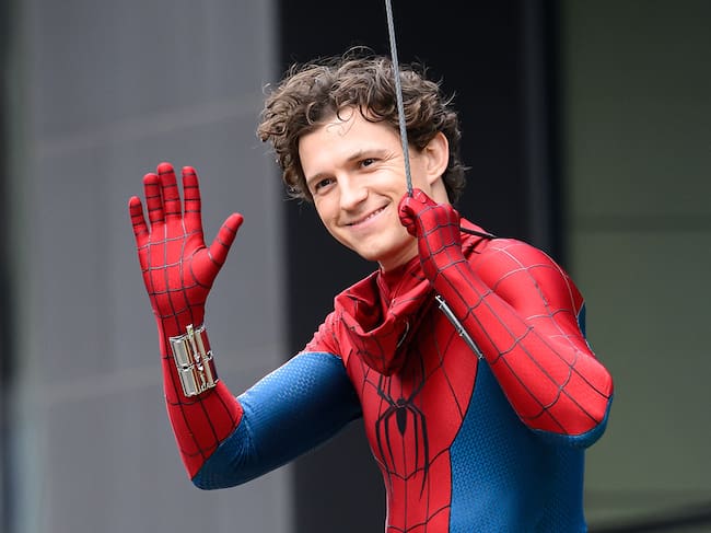 CL - Tom Holland