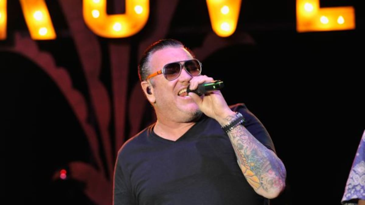 A Steve Harwell, ex vocalista de Smash Mouth, fallece a los 56 años