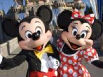 10 reglas extrañas para los empleados de Disneyland