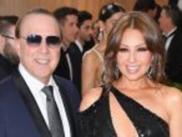 Thalía presume cintura de infarto a sus 46 años