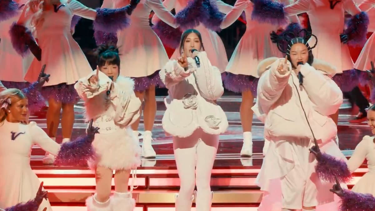 Snoop Dogg enciende la Navidad de la mano de las K-Pop Demon Hunters en Netflix. VIDEO