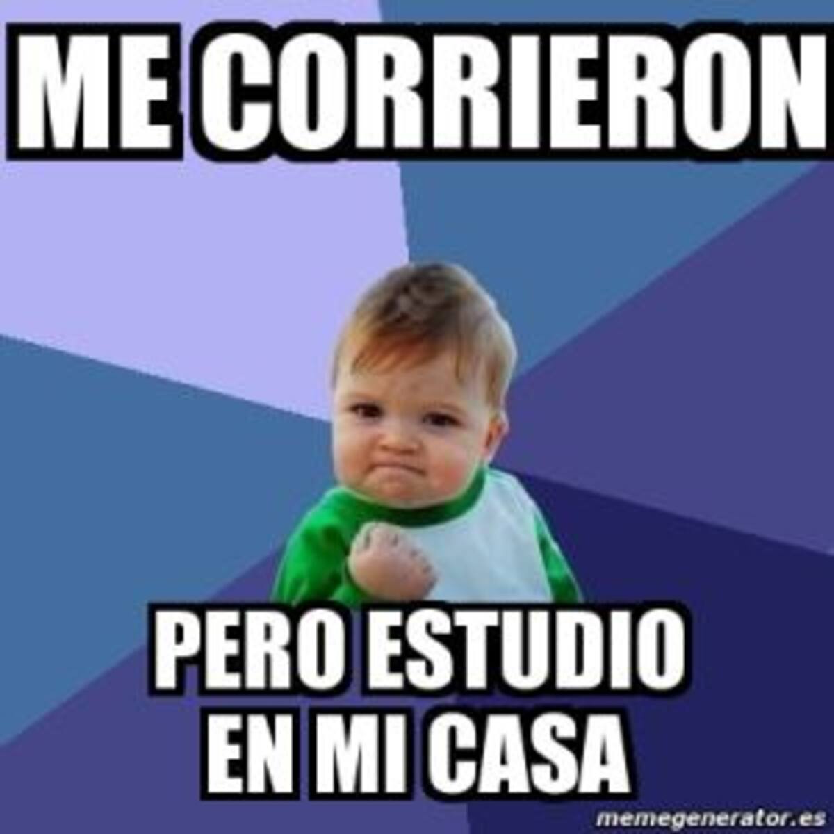 Me Corrieron De...