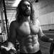 Con estas fotos Jason Momoa trollea a novios celosos