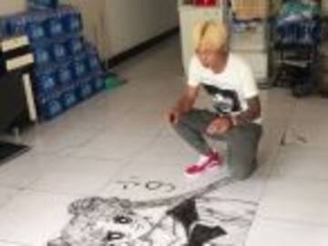 Peluquero crea arte con cabello