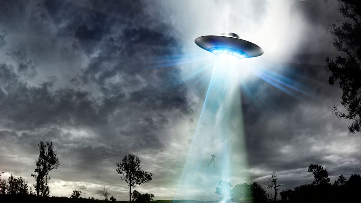 Vidente asegura que habrá una invasión alienígena durante el Mundial