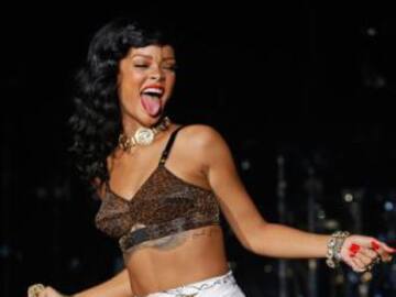 La escena de sexo de Rihanna que le avergüenza