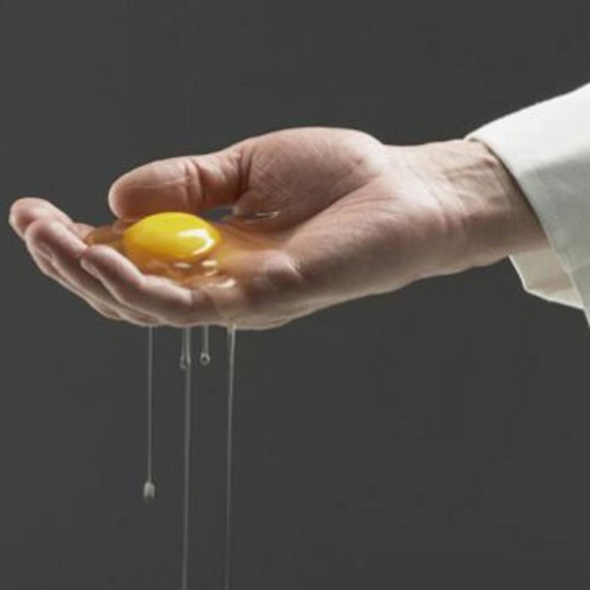 Un método para 'deshervir' huevos duros