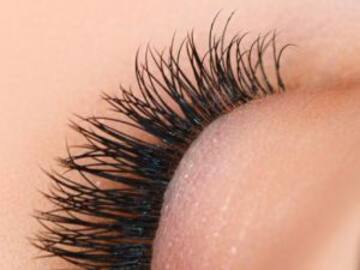 Haz que tus pestañas crezcan de forma natural