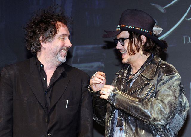 Tim Burton podría estar considerando a Johnny Depp para interpretar a Homero Addams