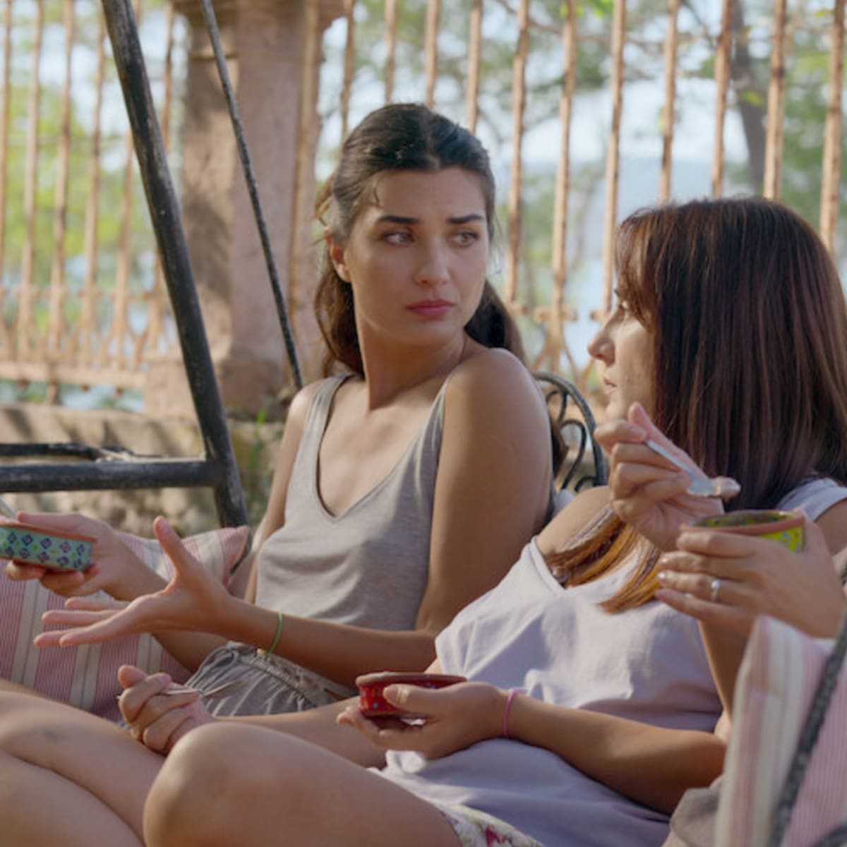 La serie de Netflix que revela cómo los patrones heredados moldean tu destino y cómo te enseña sin que lo notes sobre constelaciones familiares