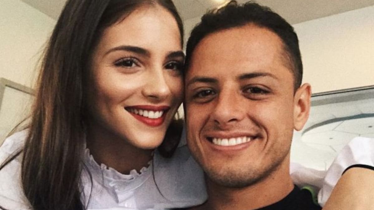 Chicharito criticado por un mensaje de amor a su novia