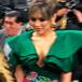 Pareja del Canelo desata crueles críticas en redes sociales por esta foto