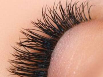 Haz que tus pestañas crezcan de forma natural