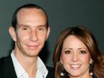 Andrea Legarreta reacciona furiosa ante rumores de divorcio