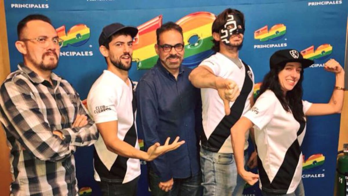 Club De Cuervos en el Rocktender