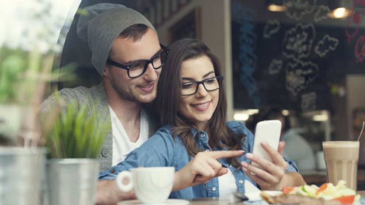 19 errores con los que un hombre puede arruinar la primera cita